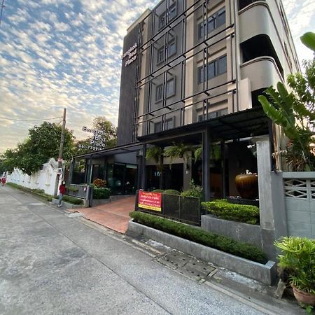 Bangkok Bed Place Екстериор снимка