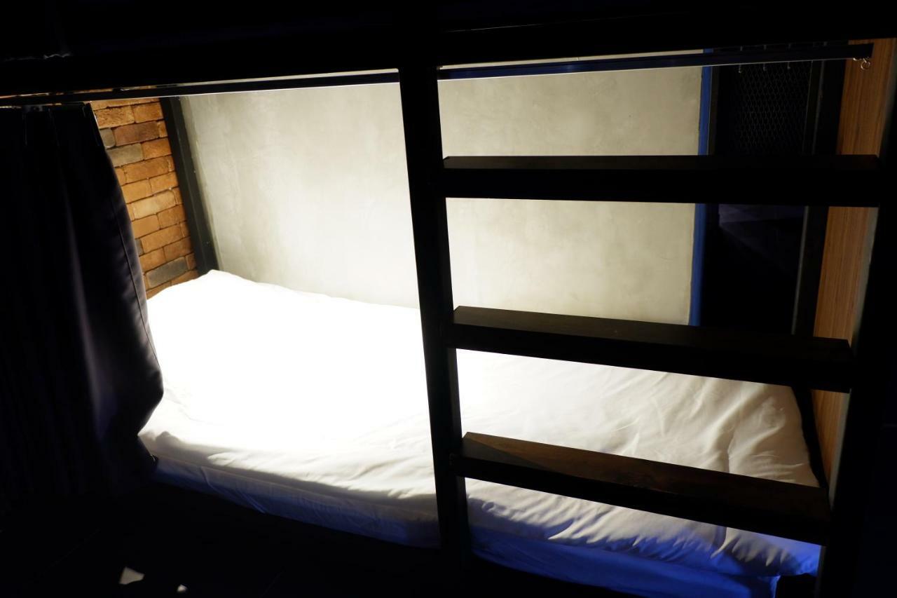 Bangkok Bed Place Екстериор снимка