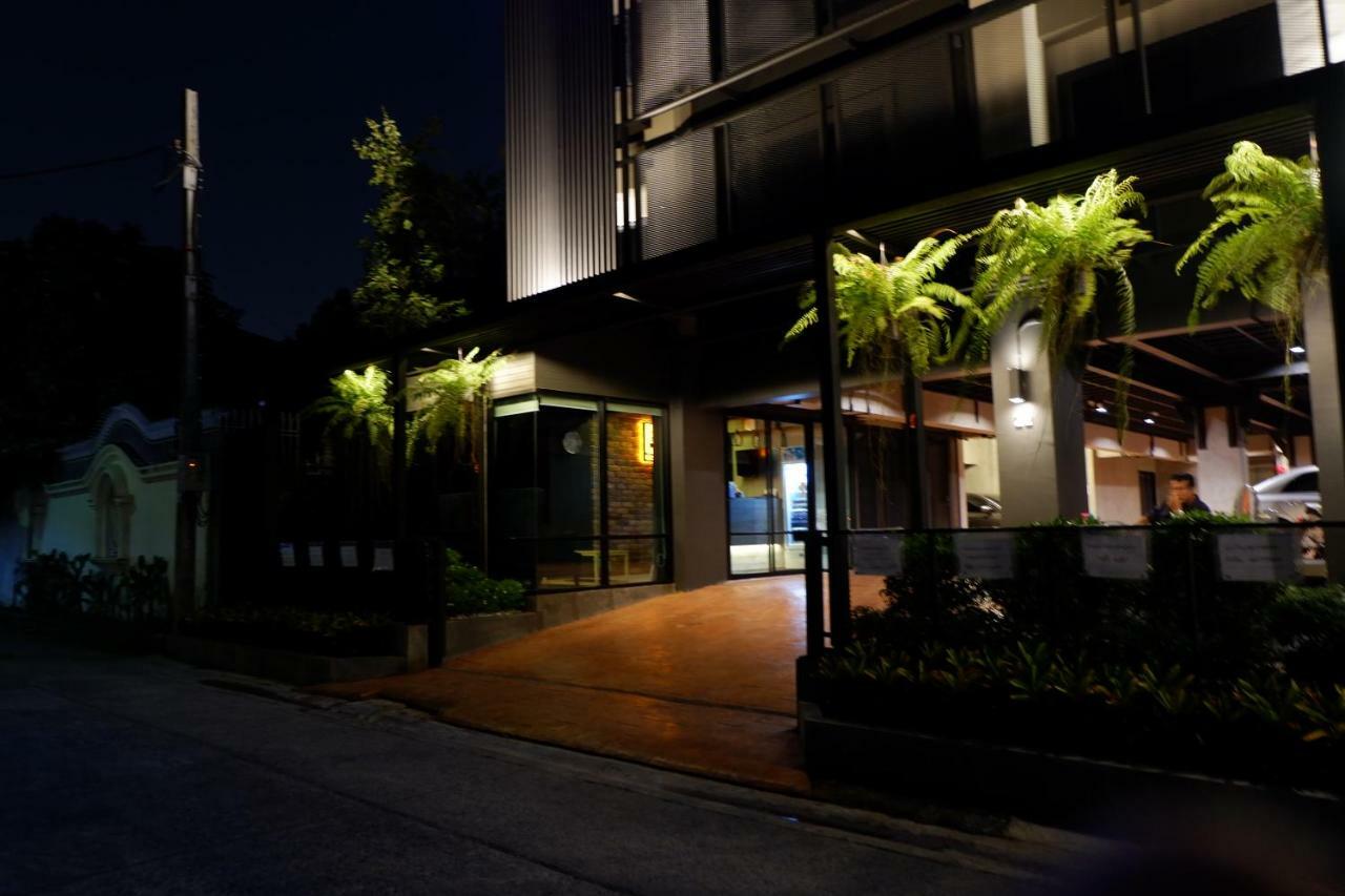 Bangkok Bed Place Екстериор снимка
