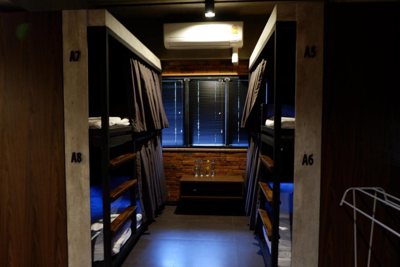 Bangkok Bed Place Екстериор снимка